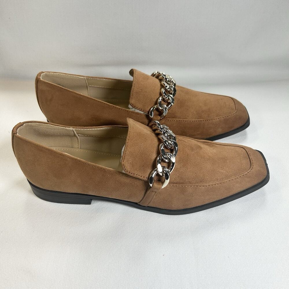 Nine West Women's Oriah Dark Natural Faux Suede Loafers Size 7.5 Chain Link EUC